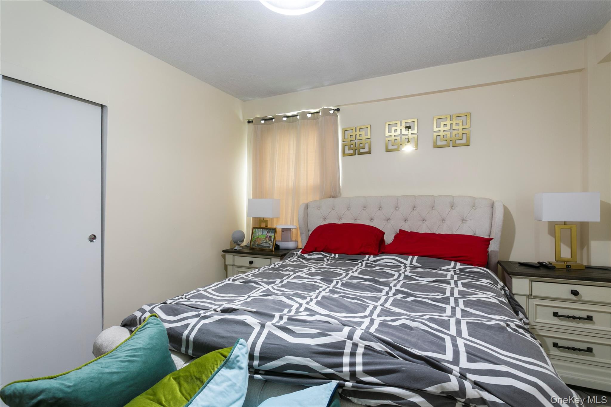 161 Pearsall Drive 6h Property Photo 12