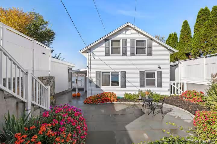 31 Wayne Avenue Property Photo 6