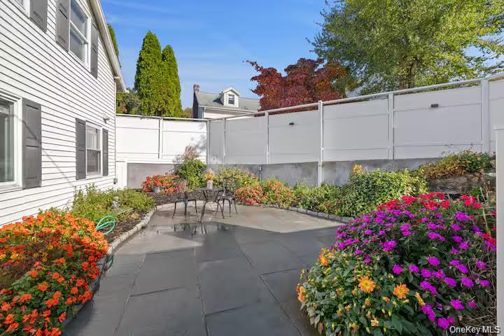 31 Wayne Avenue Property Photo 7
