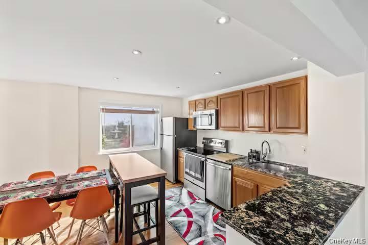 31 Wayne Avenue Property Photo 12