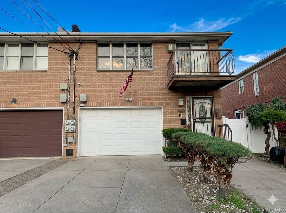 5-15 123rd Street Property Photo 1