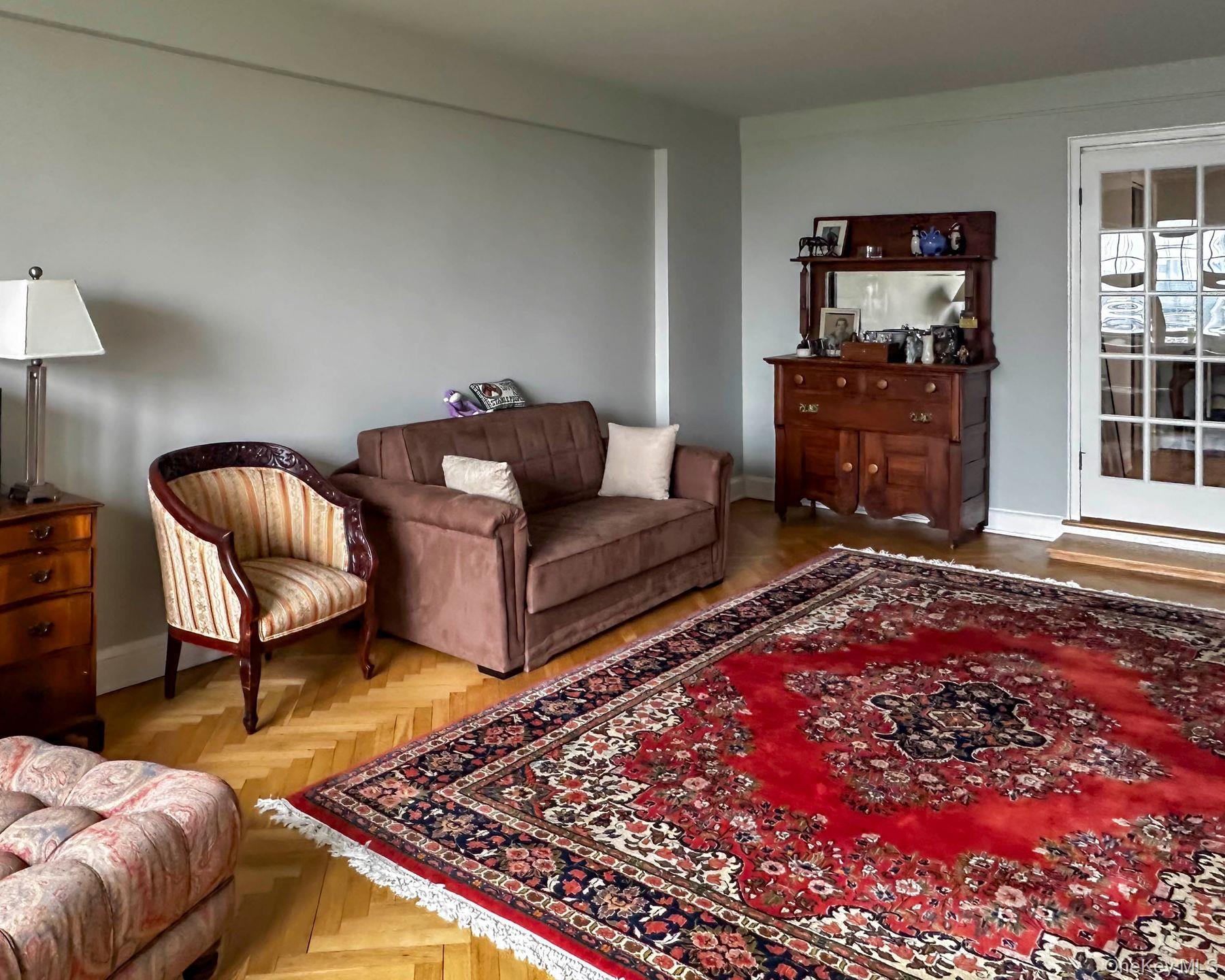 160 Cabrini Boulevard 62 Property Photo 9