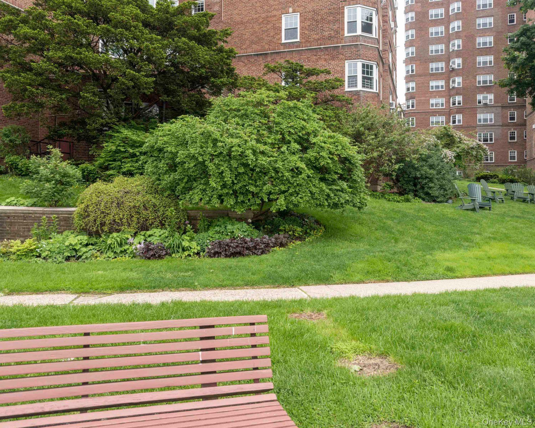 160 Cabrini Boulevard 62 Property Photo 45
