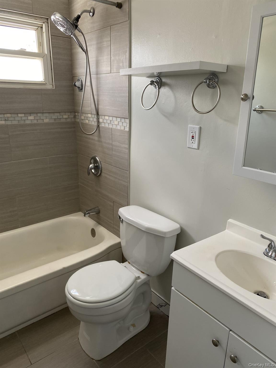 13007 142nd Street 2 Property Photo 7