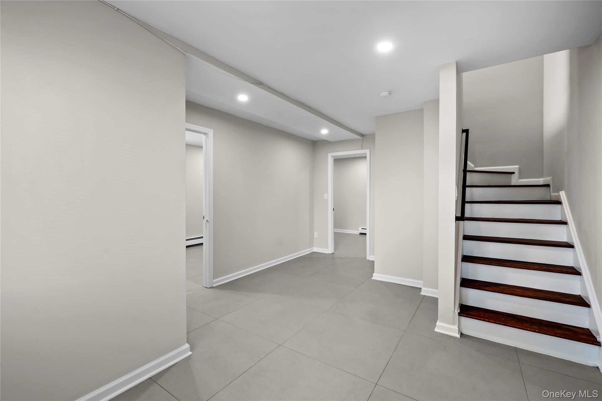 2739 Lawton Avenue Property Photo 13