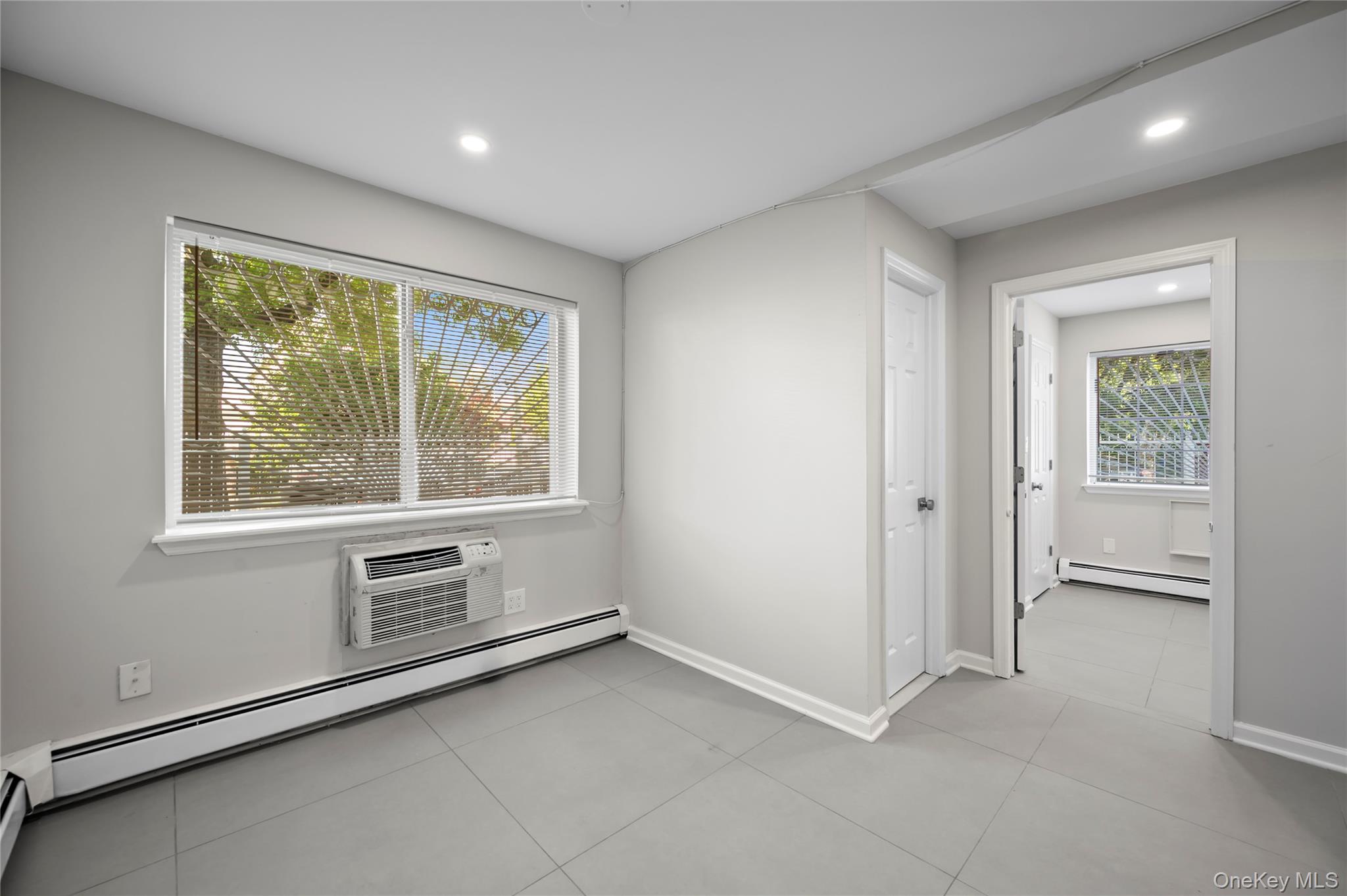 2739 Lawton Avenue Property Photo 14