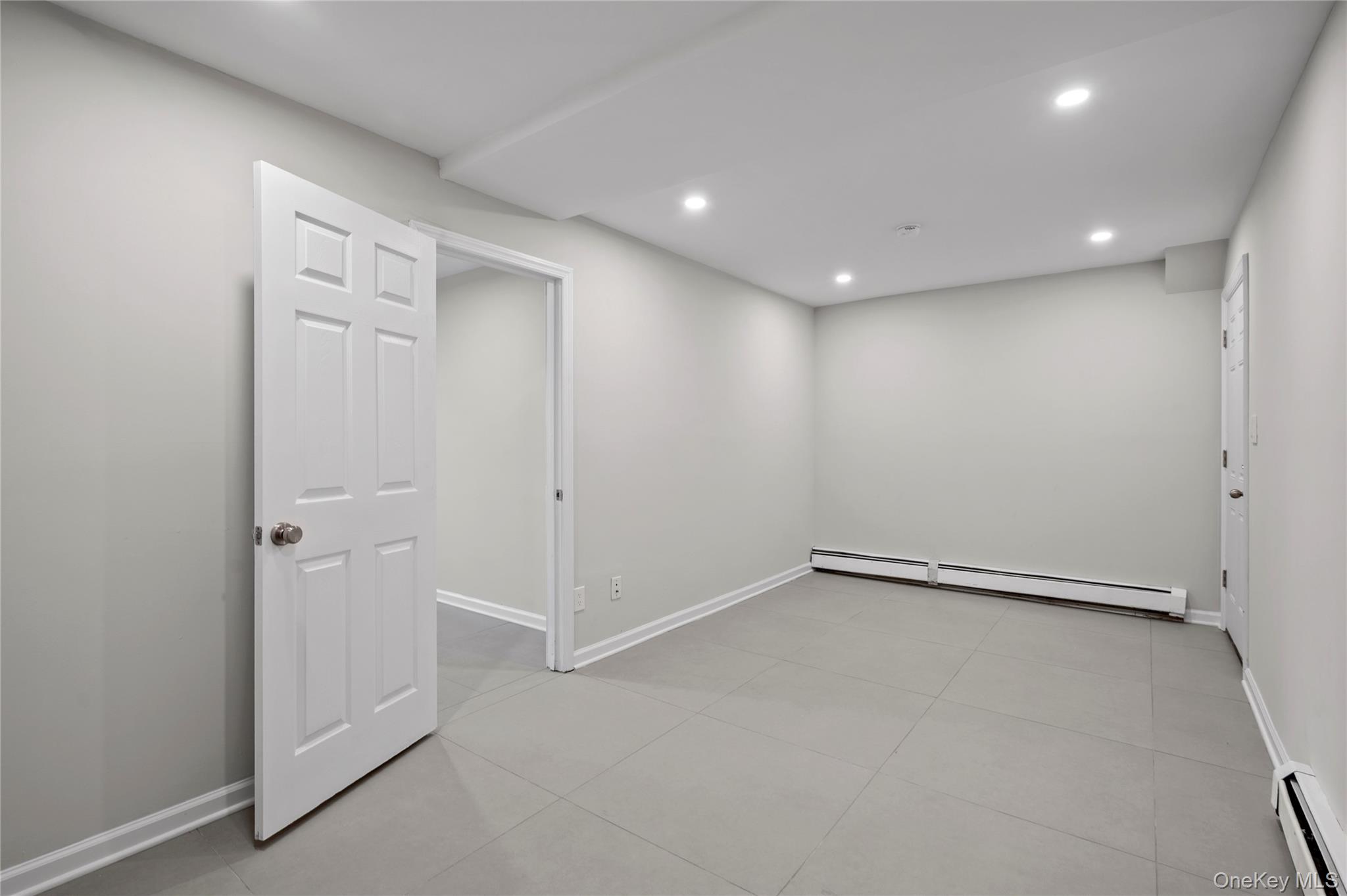 2739 Lawton Avenue Property Photo 19