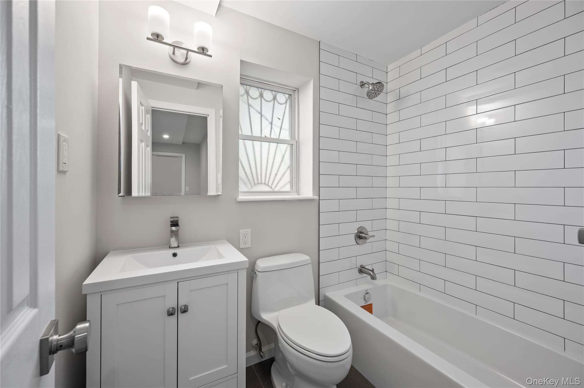 2739 Lawton Avenue Property Photo 20