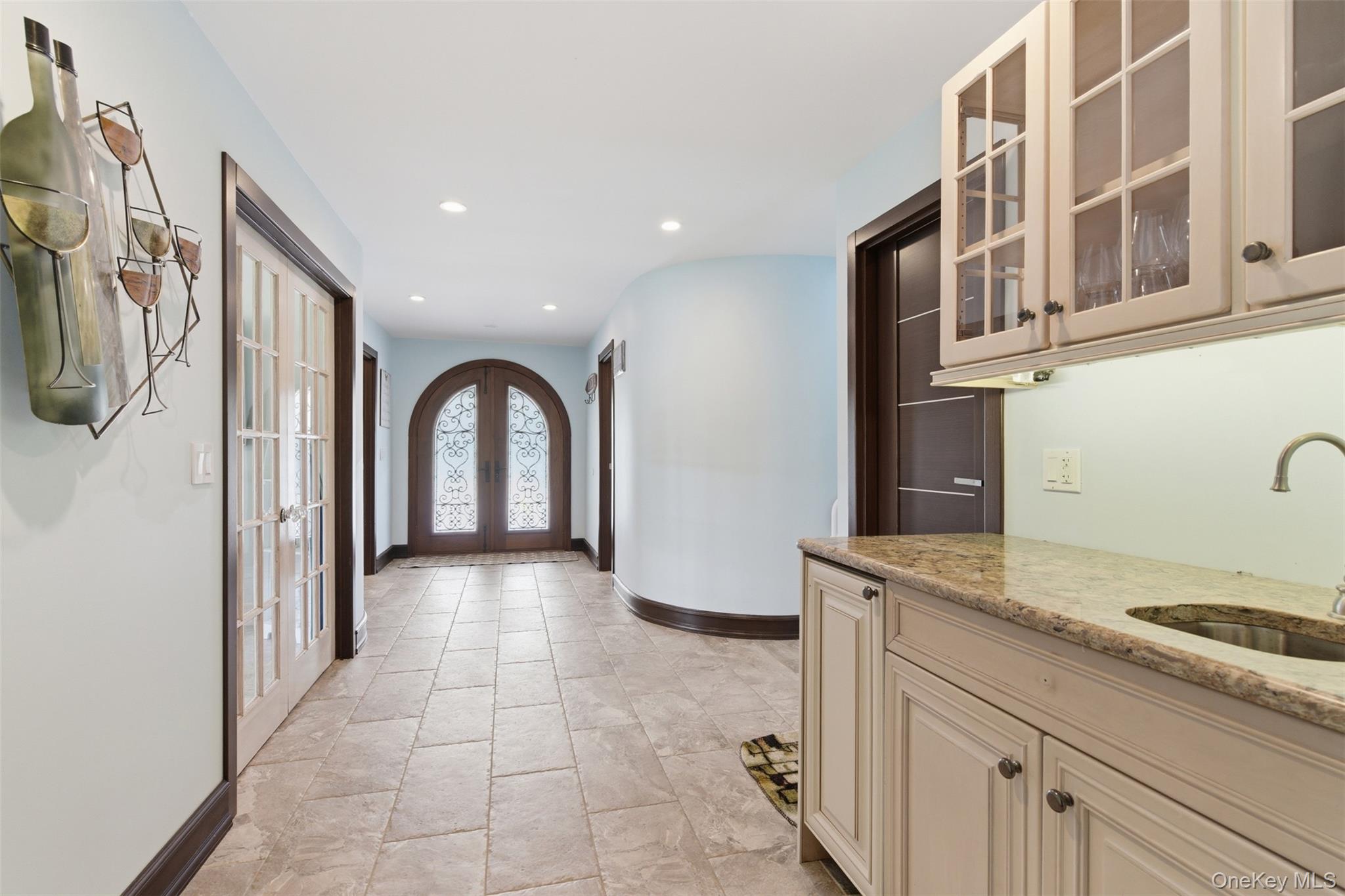 14 Beach Plum Lane Property Photo 4