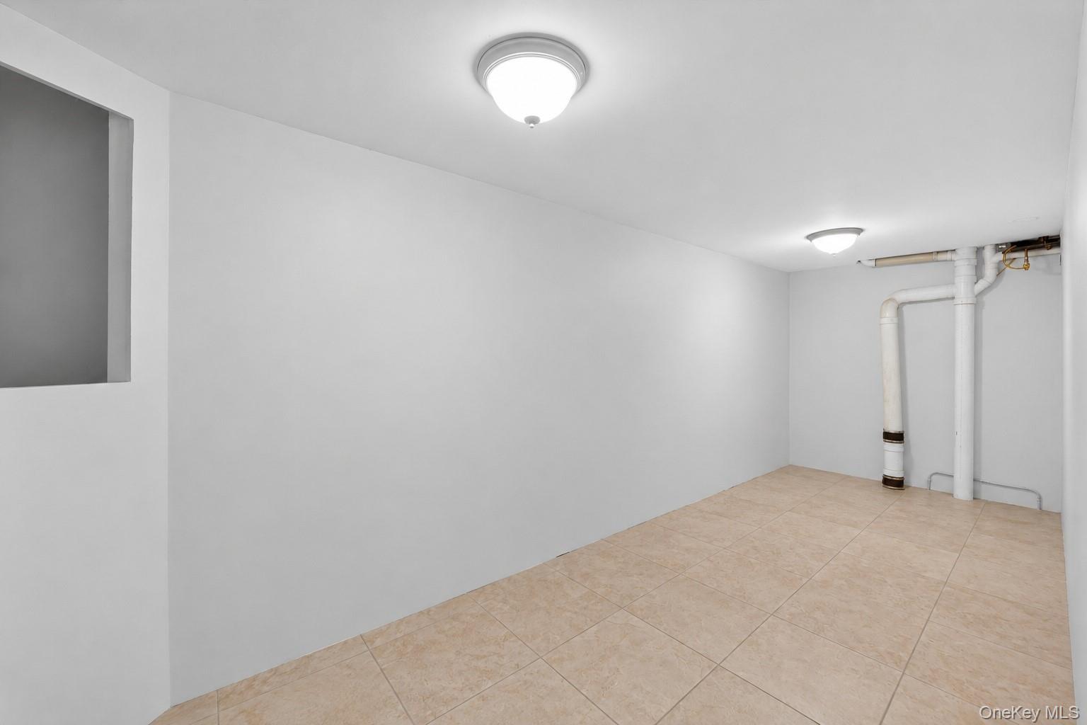 1904 Lacombe Avenue Property Photo 14