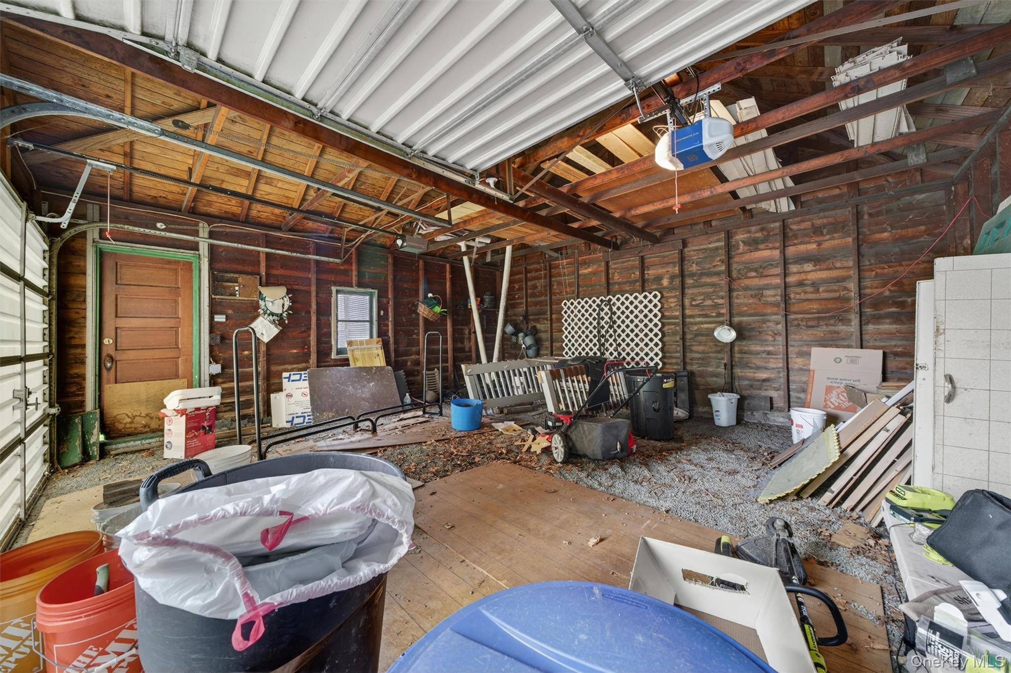 118 W Main Street Property Photo 33