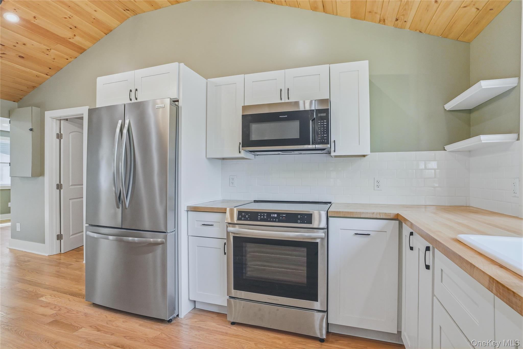 310 Glenerie Boulevard Property Photo 17