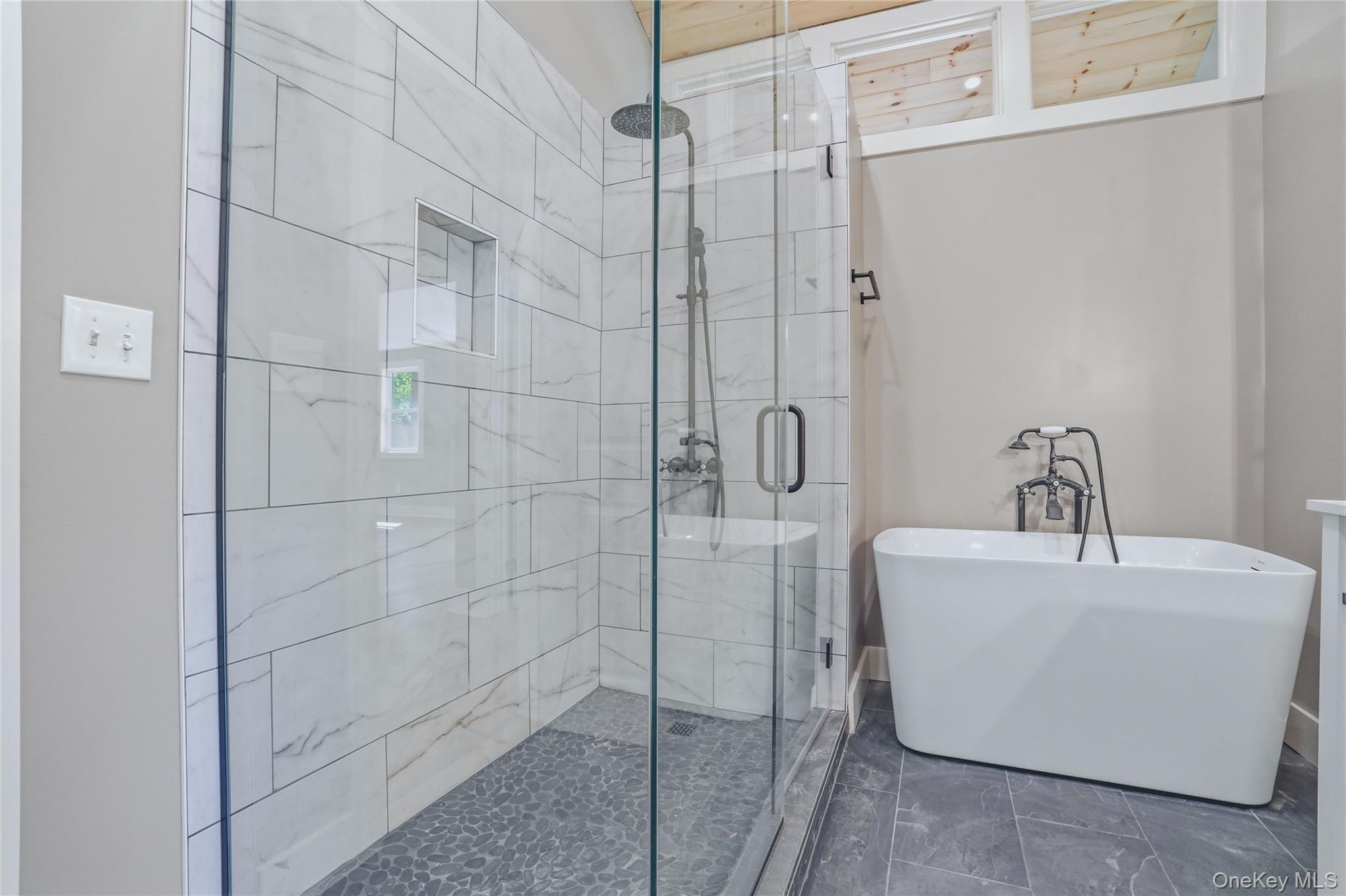 310 Glenerie Boulevard Property Photo 22