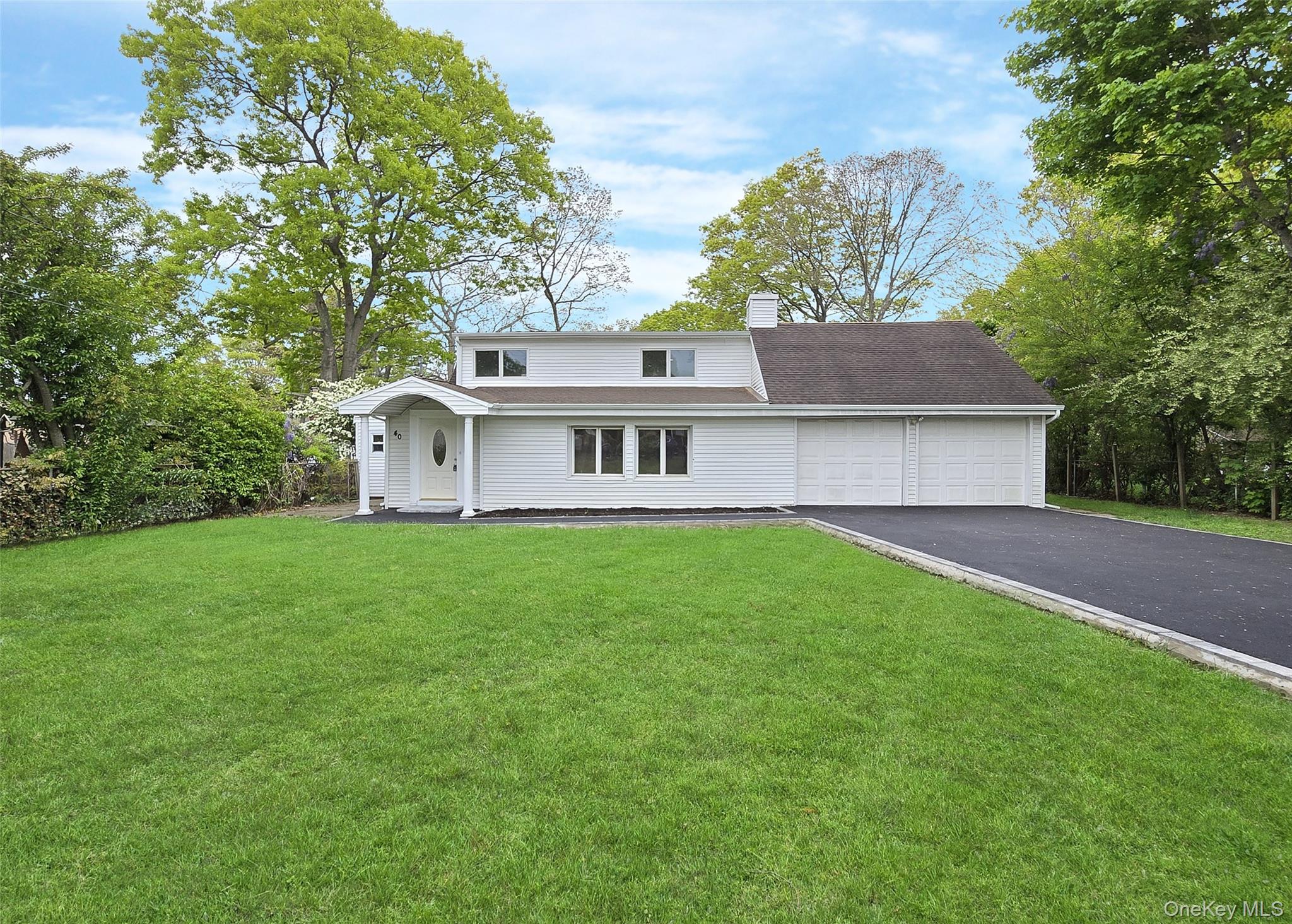 40 Aster Avenue Property Photo 1