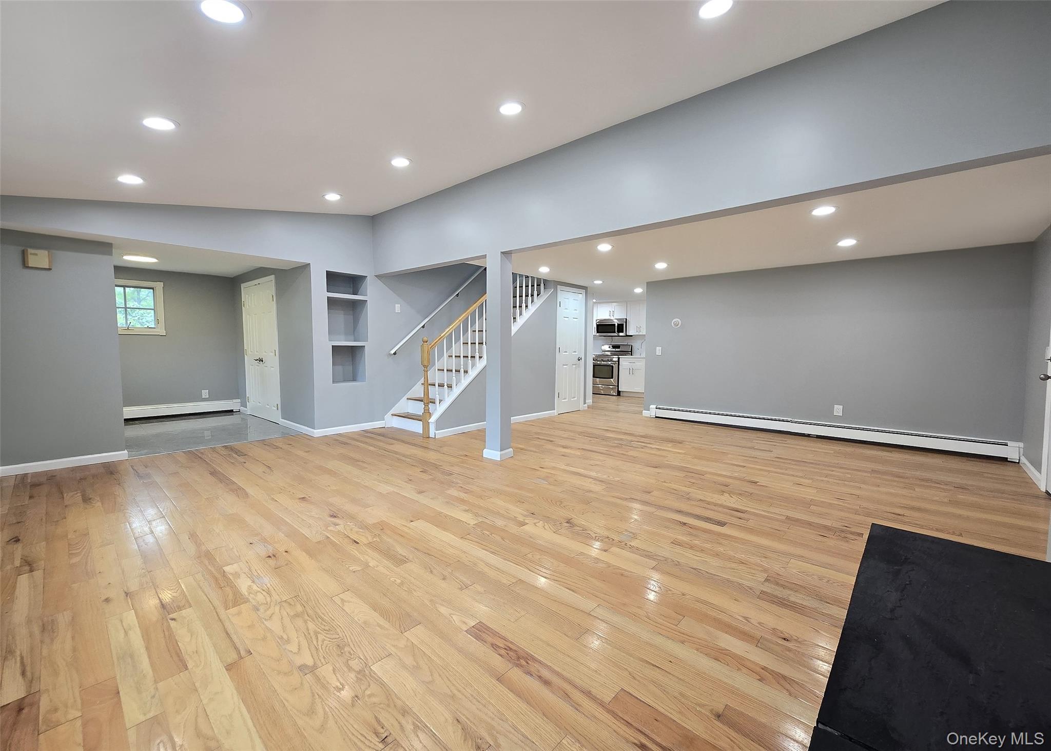 40 Aster Avenue Property Photo 3