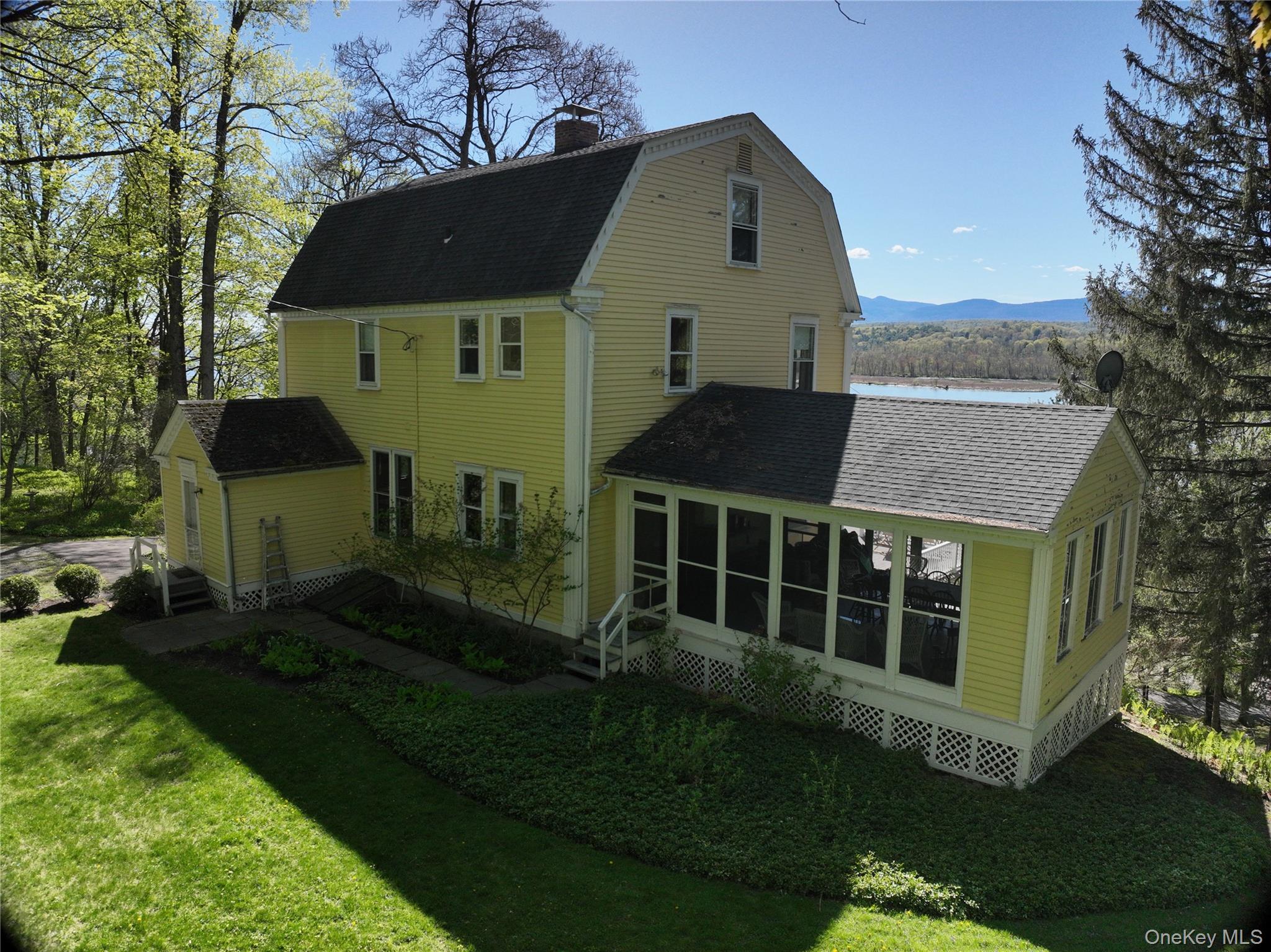 170 Greendale Road Property Photo 2