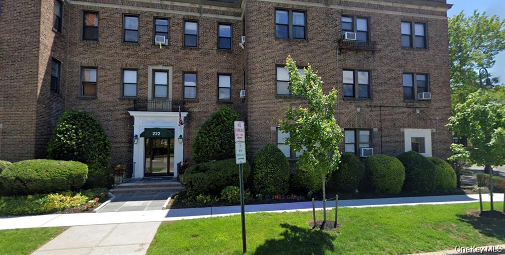 222 7th Street 3c Property Photo 2