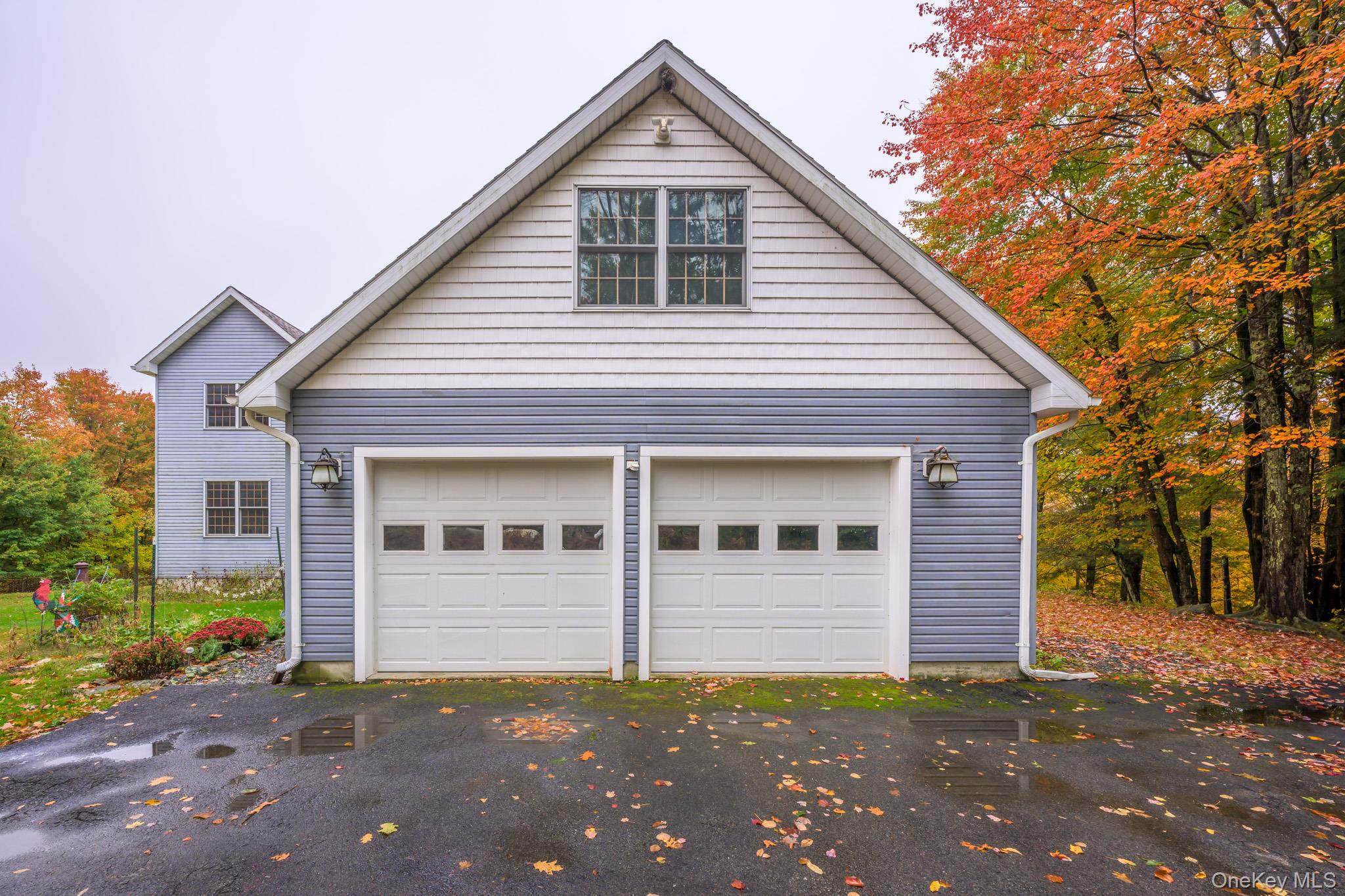 1013 Plank Road Property Photo 3
