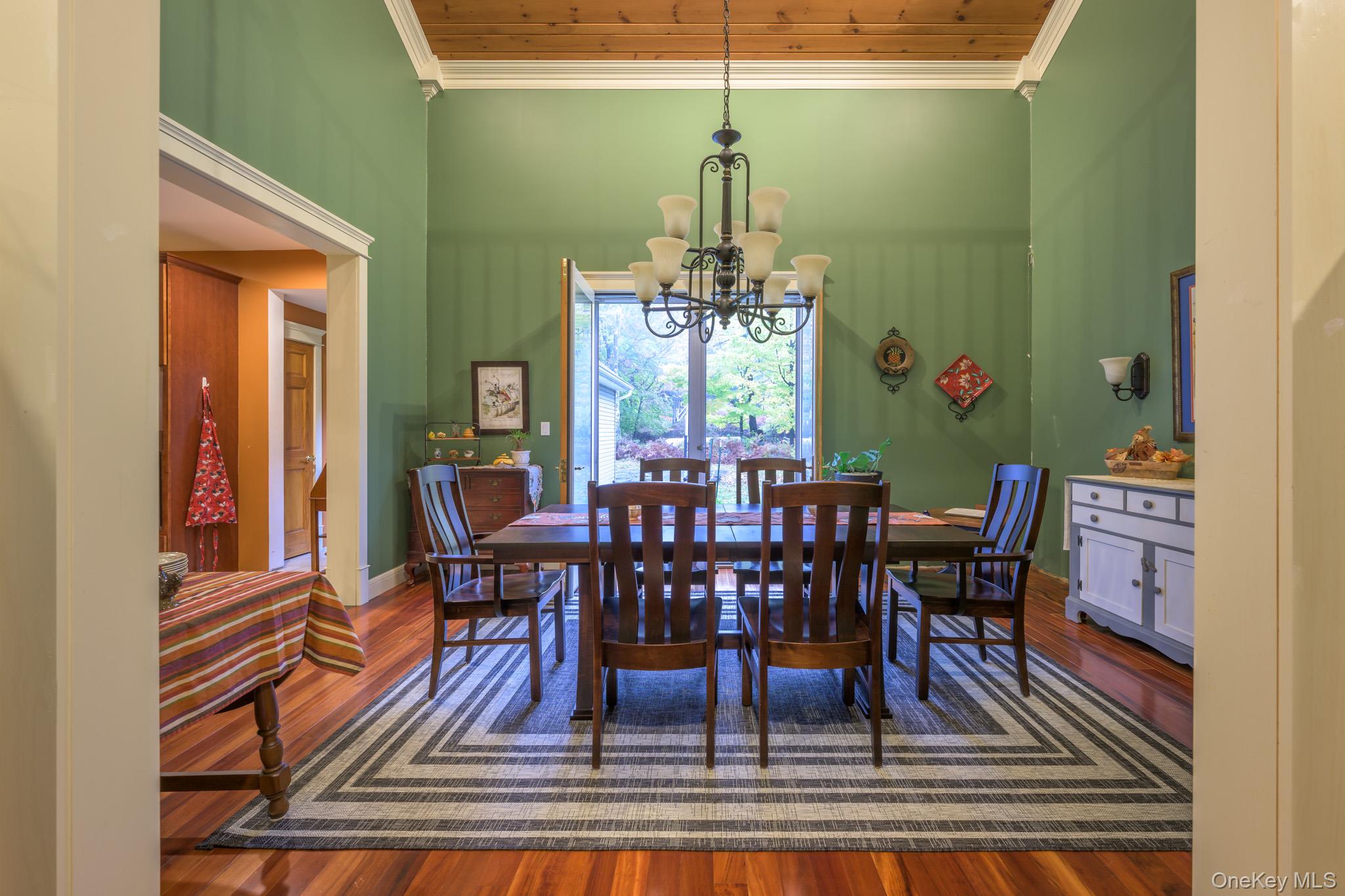 1013 Plank Road Property Photo 7