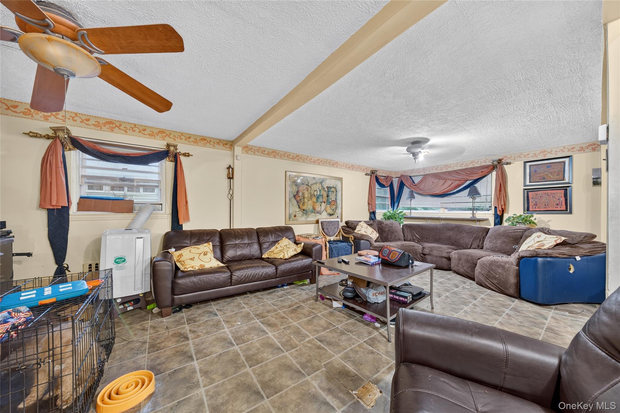 445 Nassau Boulevard Property Photo 14
