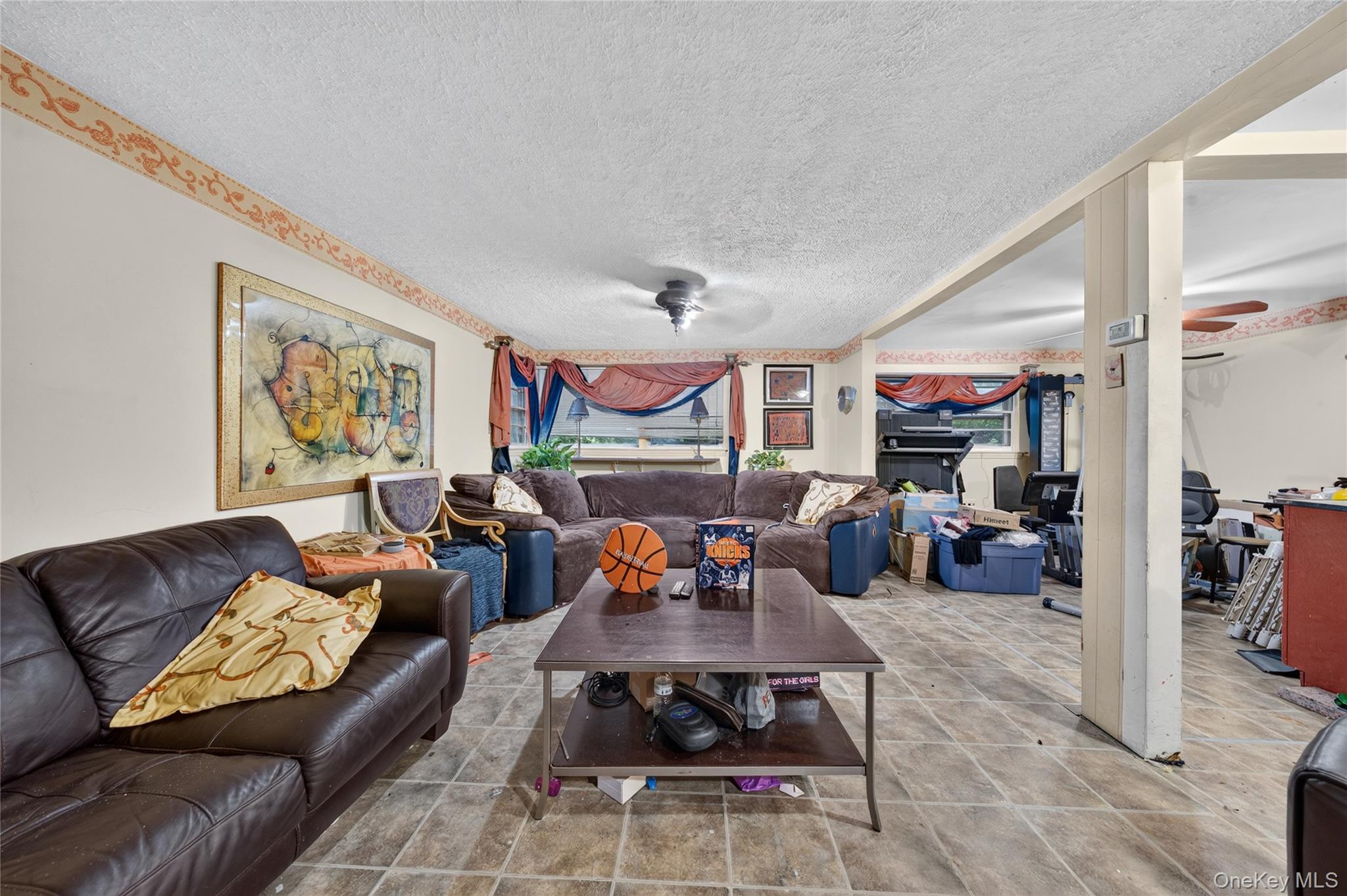 445 Nassau Boulevard Property Photo 15