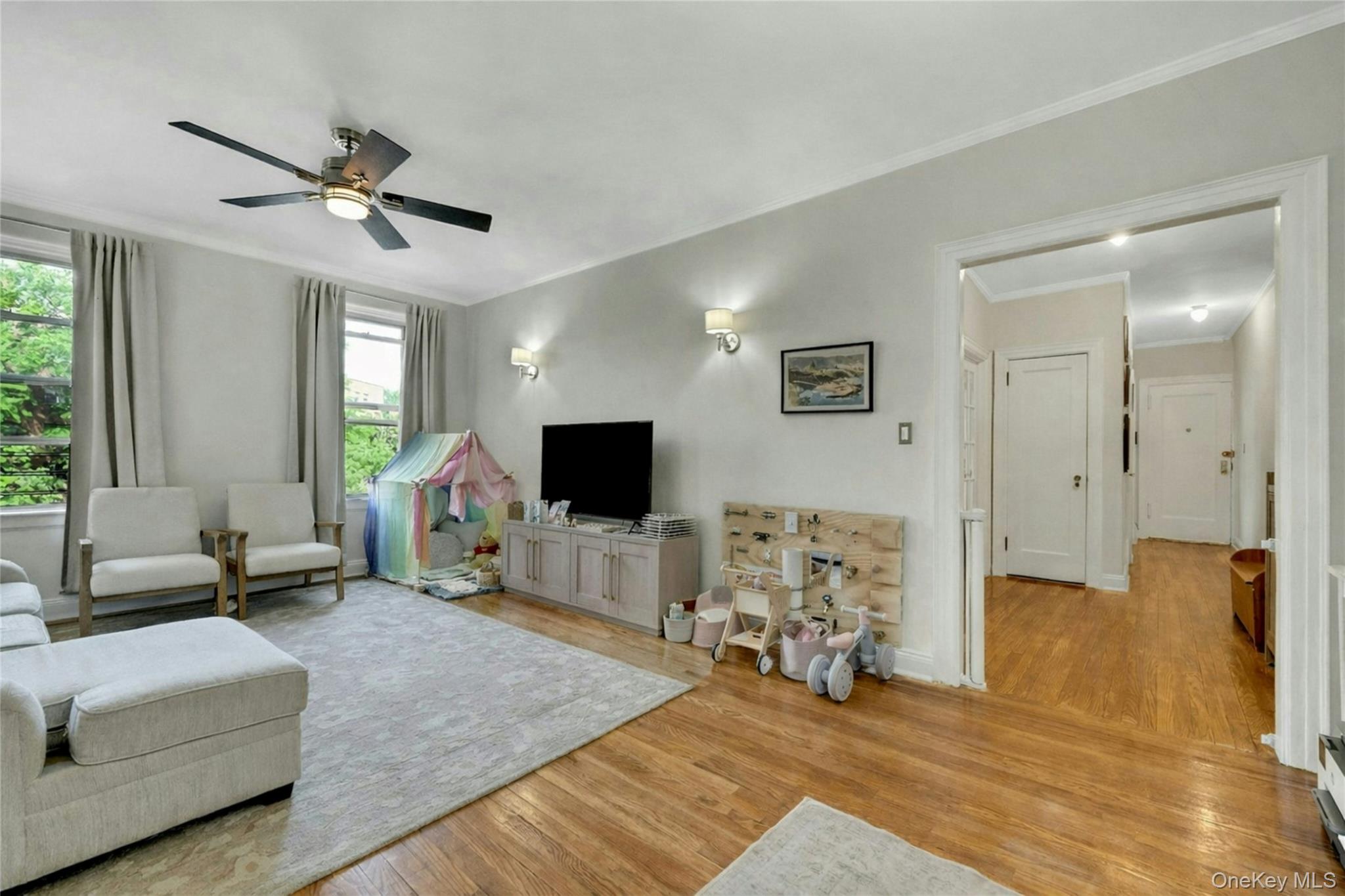 472 Gramatan Avenue A3 Property Photo 18