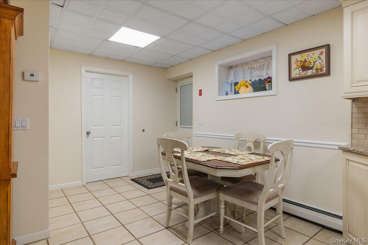 595 Greenfields Lane Property Photo 41