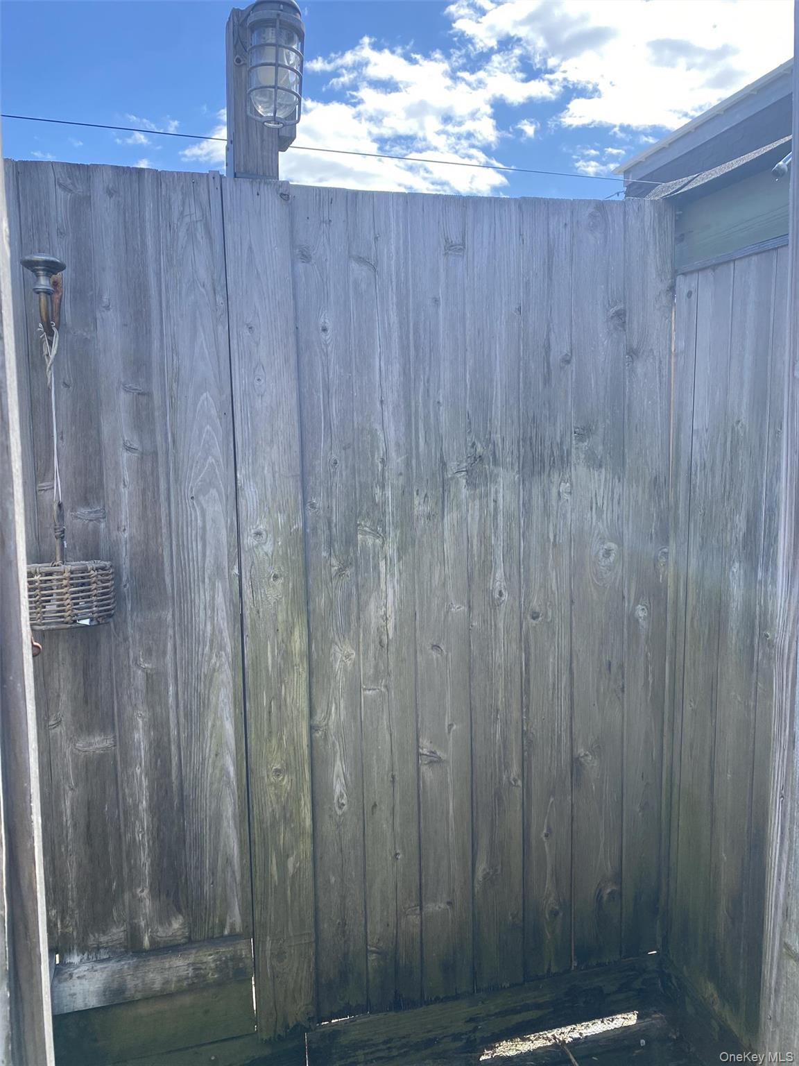 291 Cottage Walk Property Photo 14