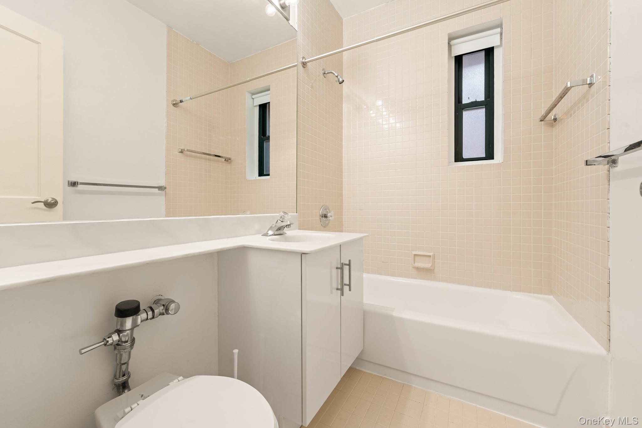 34-21 78th Street 1h Property Photo 10