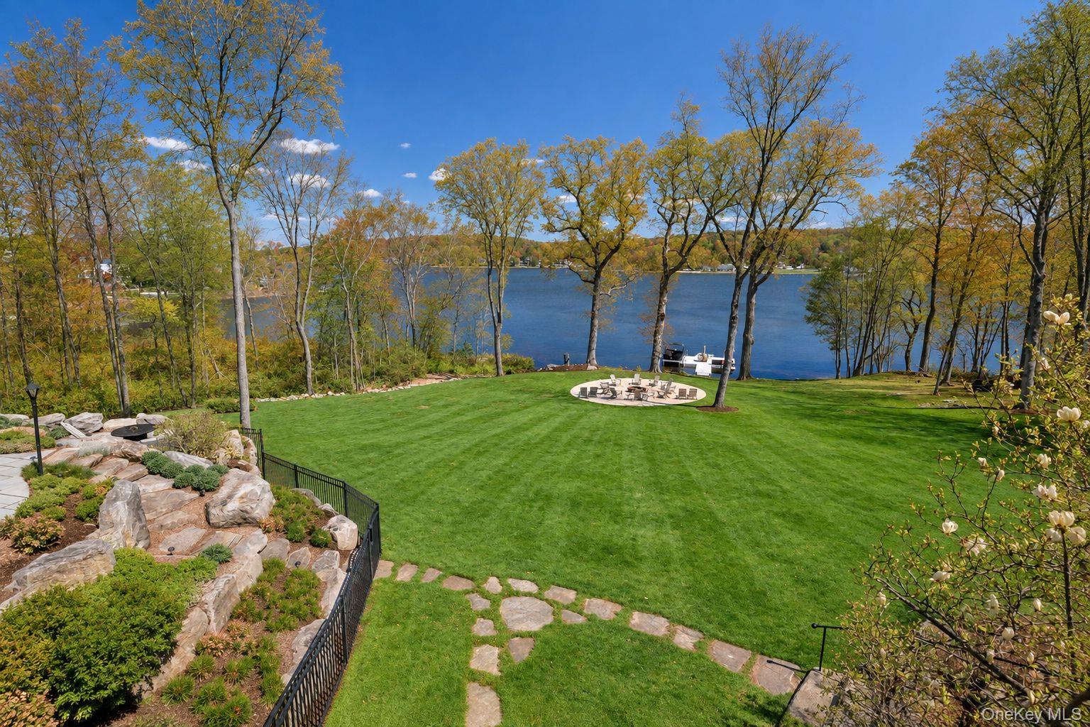 6 Brookside Lane Property Photo 22