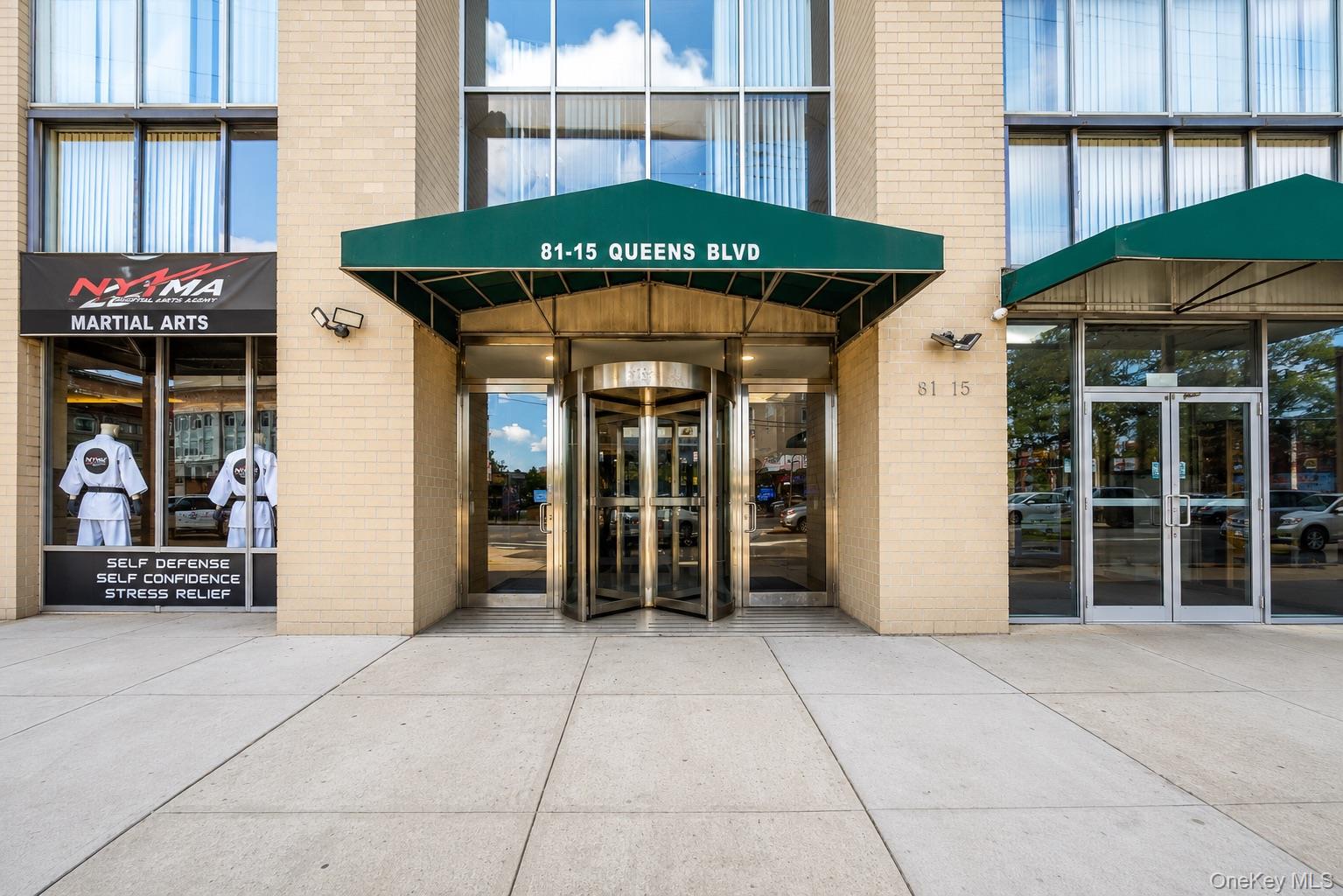 81-15 Queens Boulevard 7c Property Photo 1