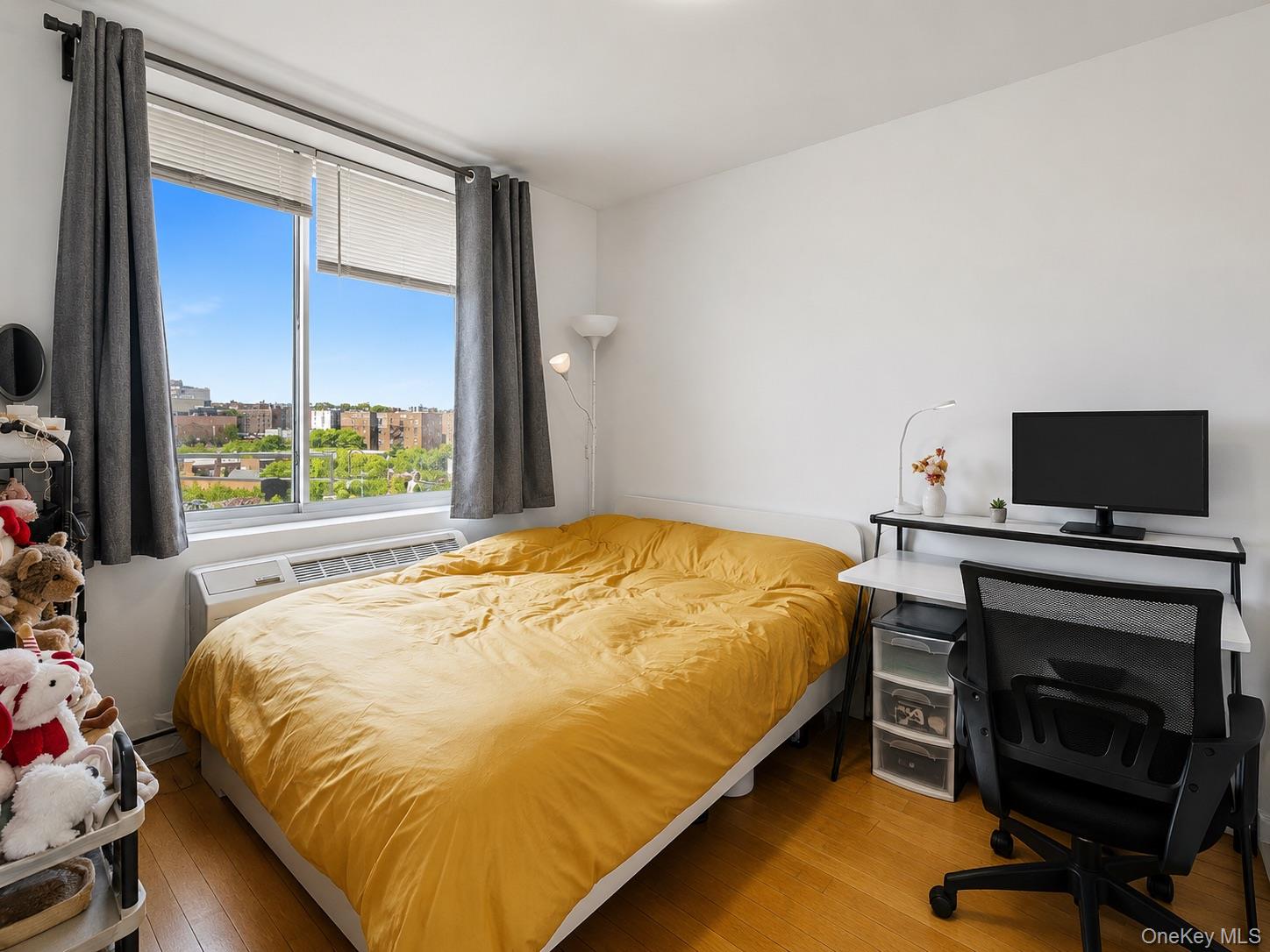 81-15 Queens Boulevard 7c Property Photo 5