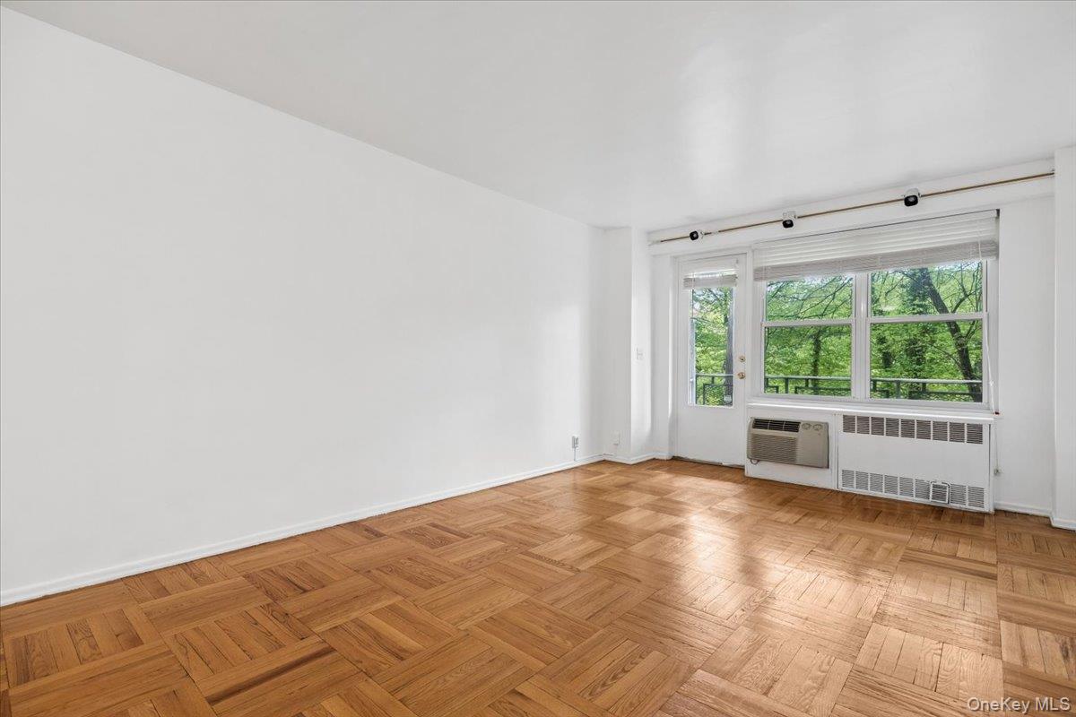 281 Garth Road #c2h Property Photo 13