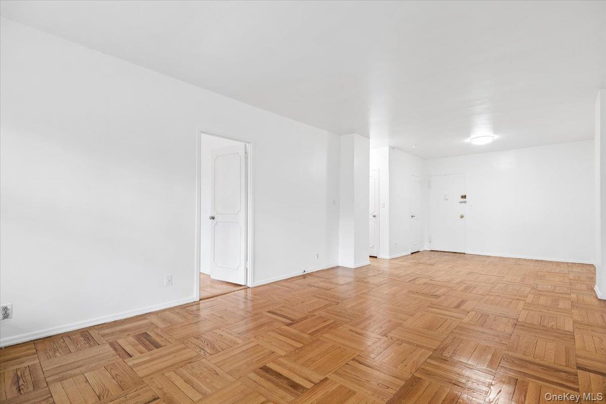 281 Garth Road #c2h Property Photo 15
