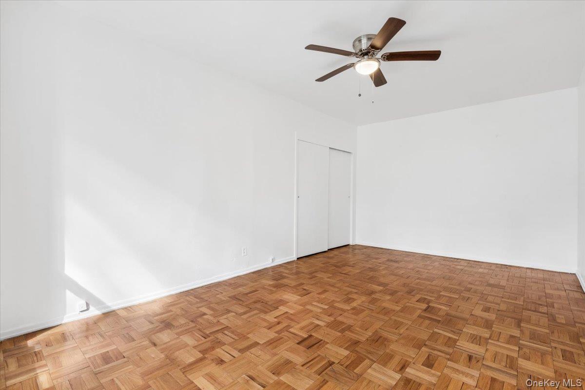 281 Garth Road #c2h Property Photo 21