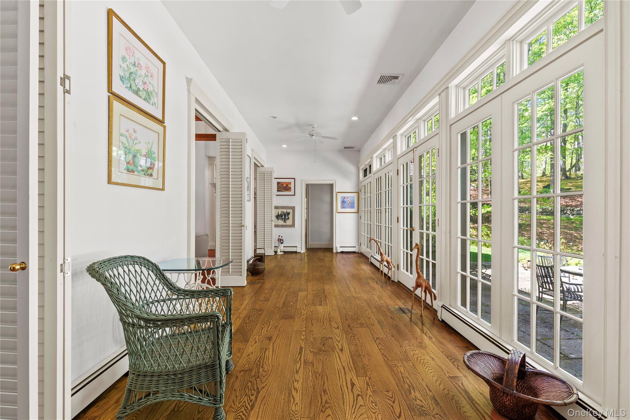 158 Mead Street Property Photo 8