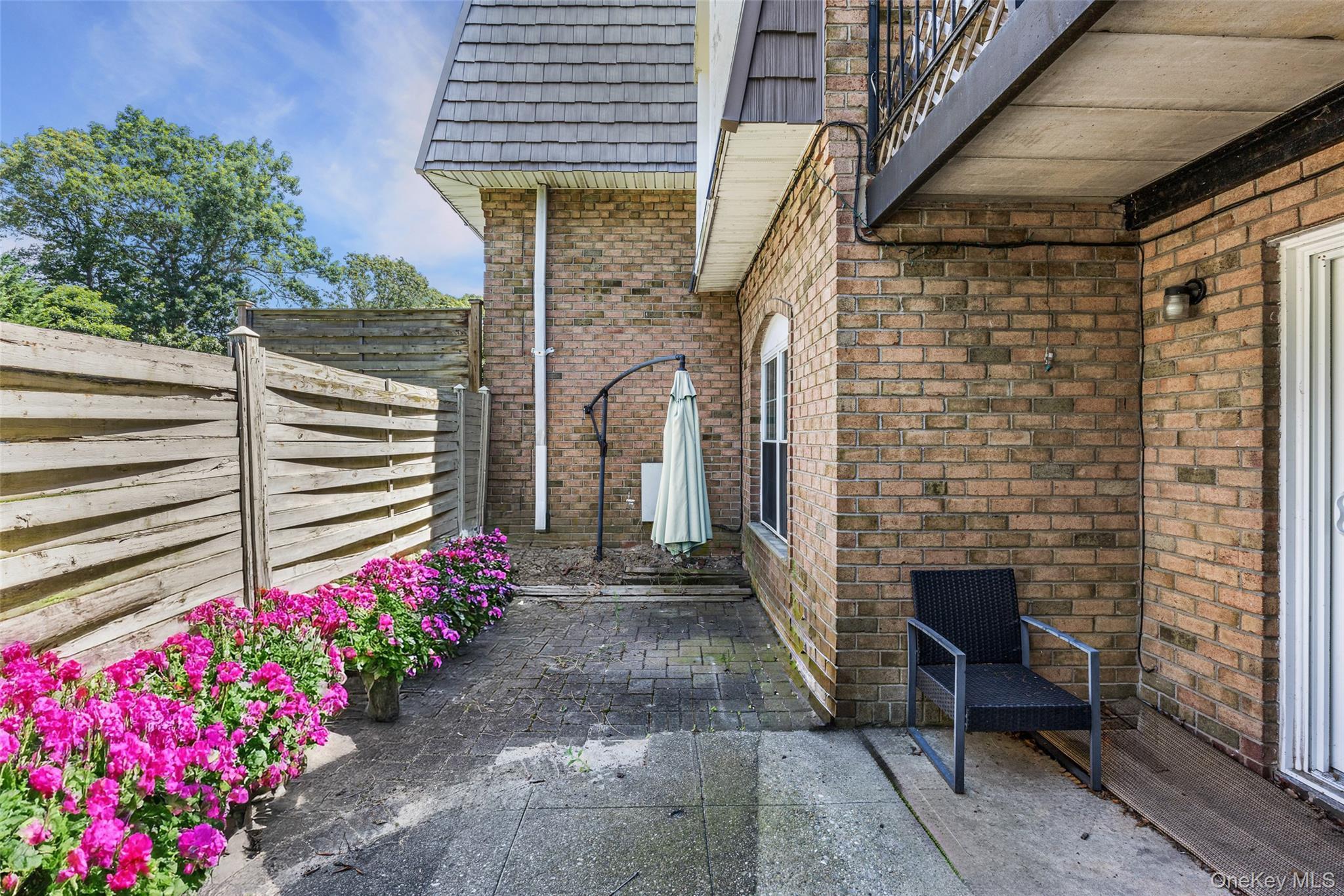 655 Middle Country Road 1g1 Property Photo 10