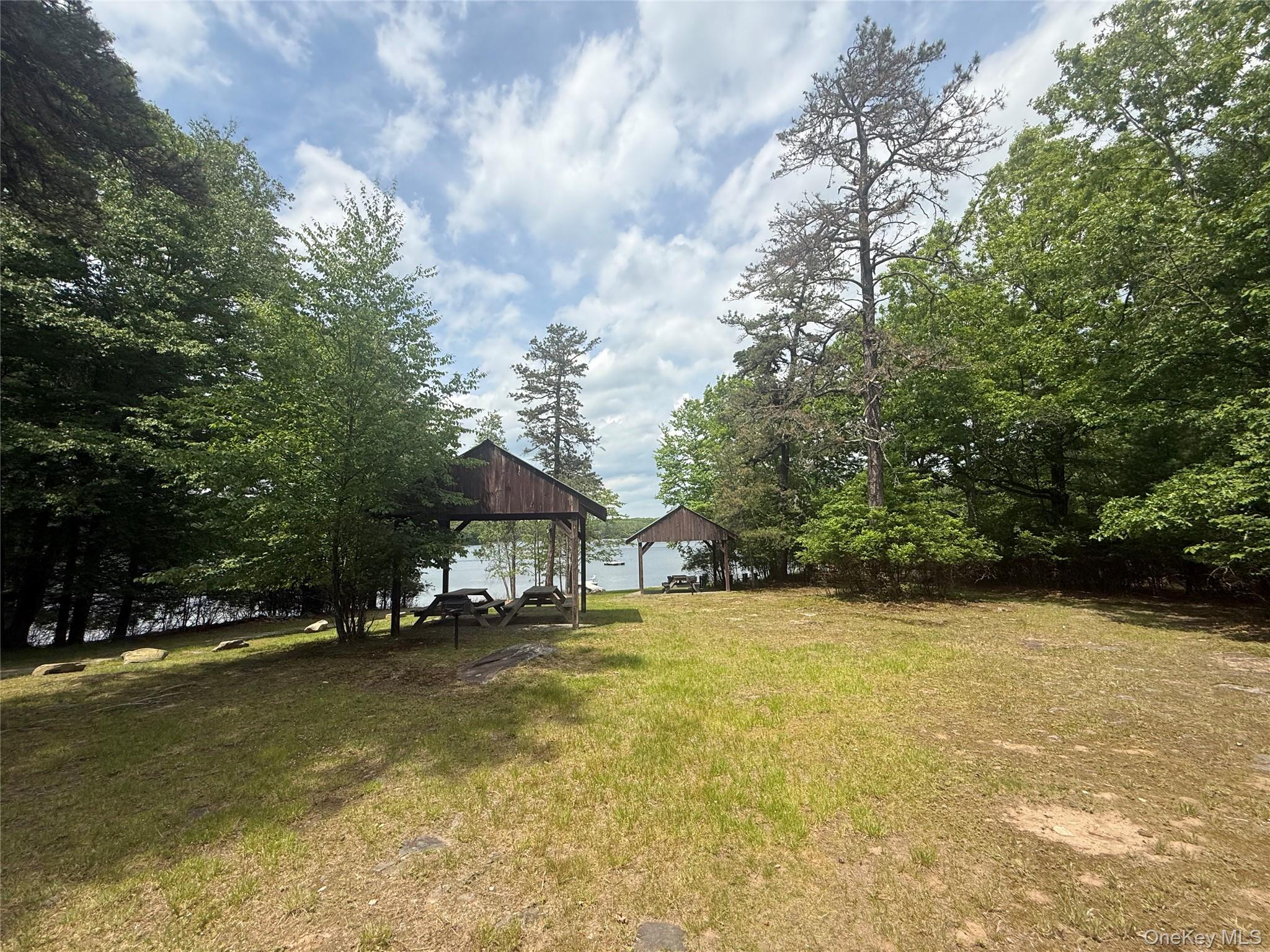 Browning Boulevard Property Photo 19