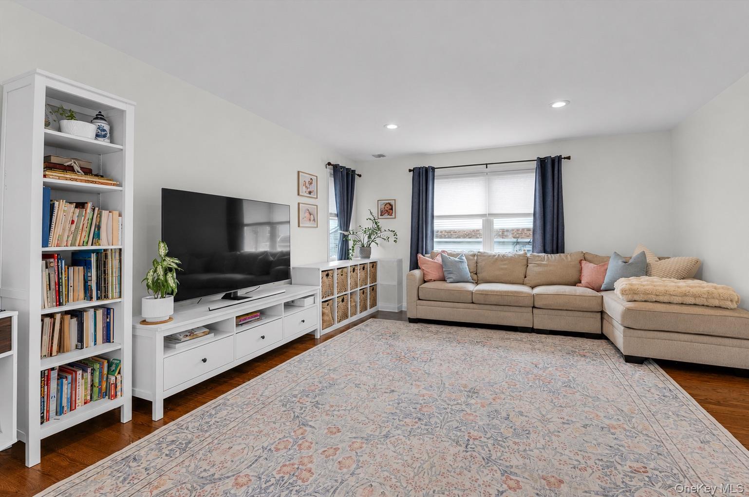 27 Radcliffe Road Property Photo 2