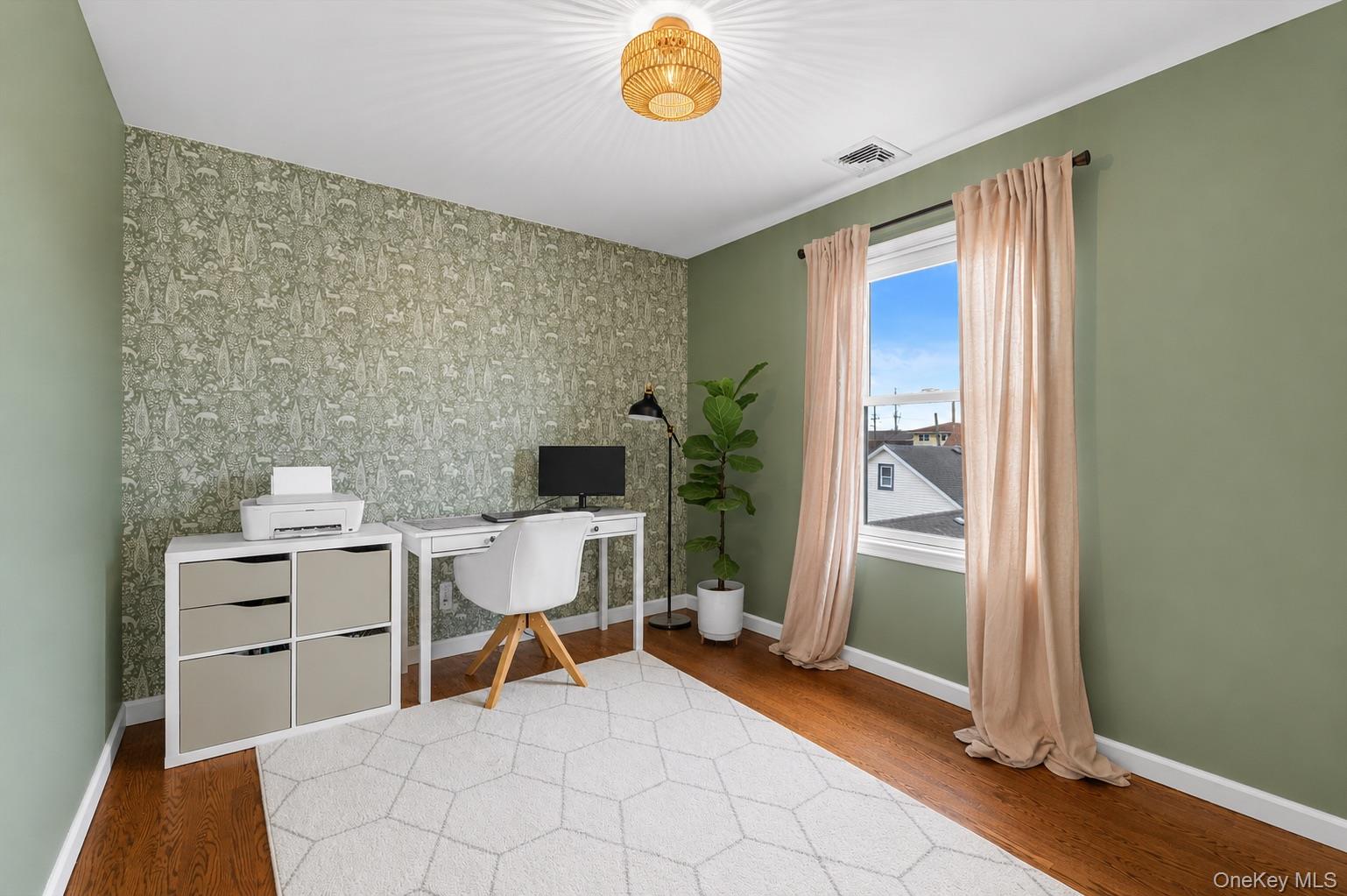 27 Radcliffe Road Property Photo 16
