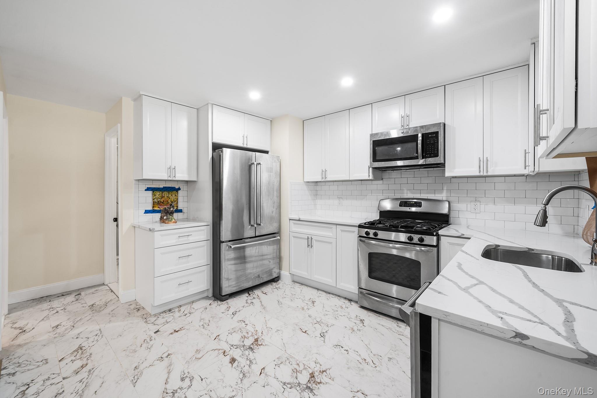 414 Beach 48th Street Property Photo 11
