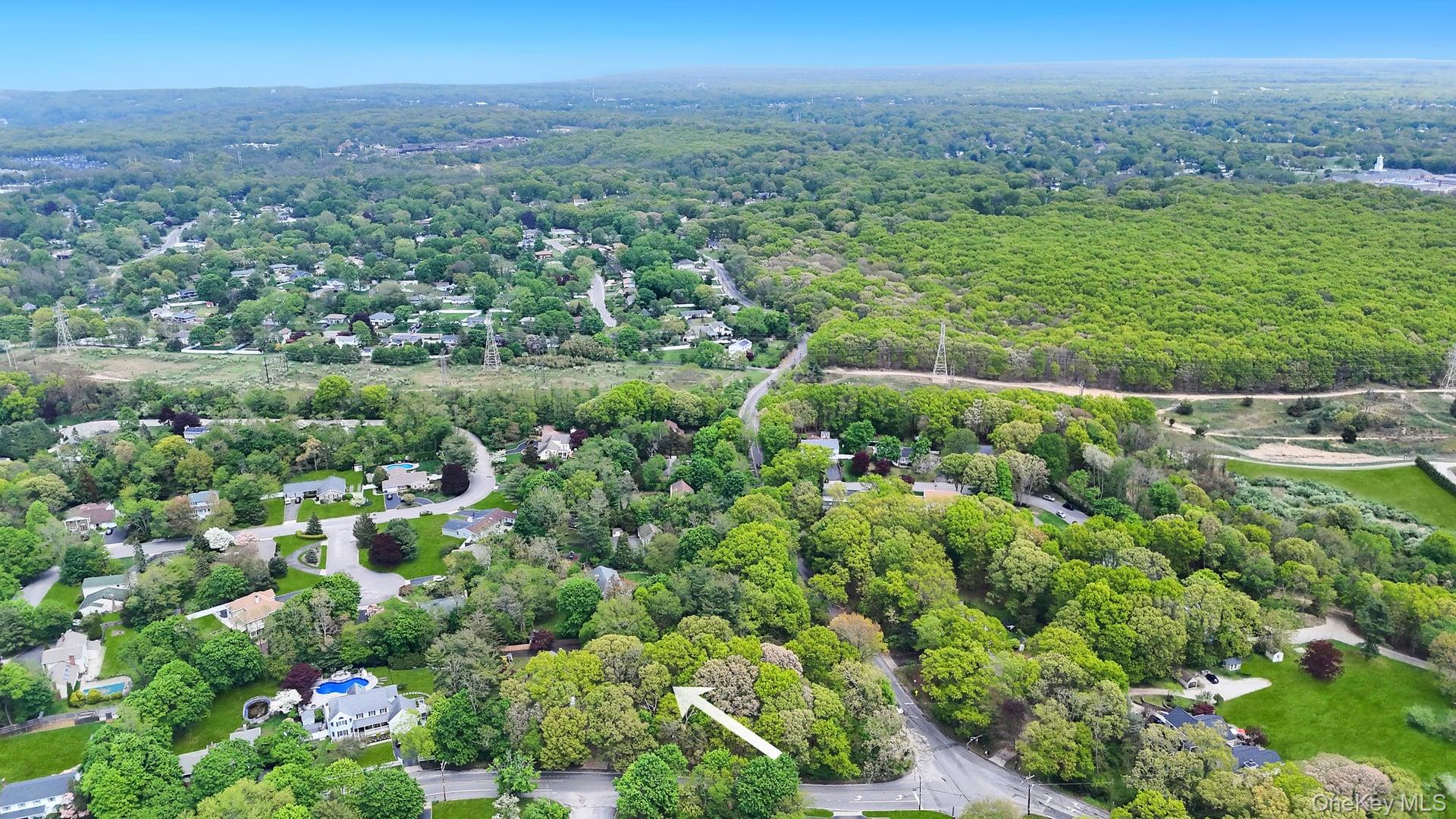 179 Gnarled Hollow Road Property Photo 4