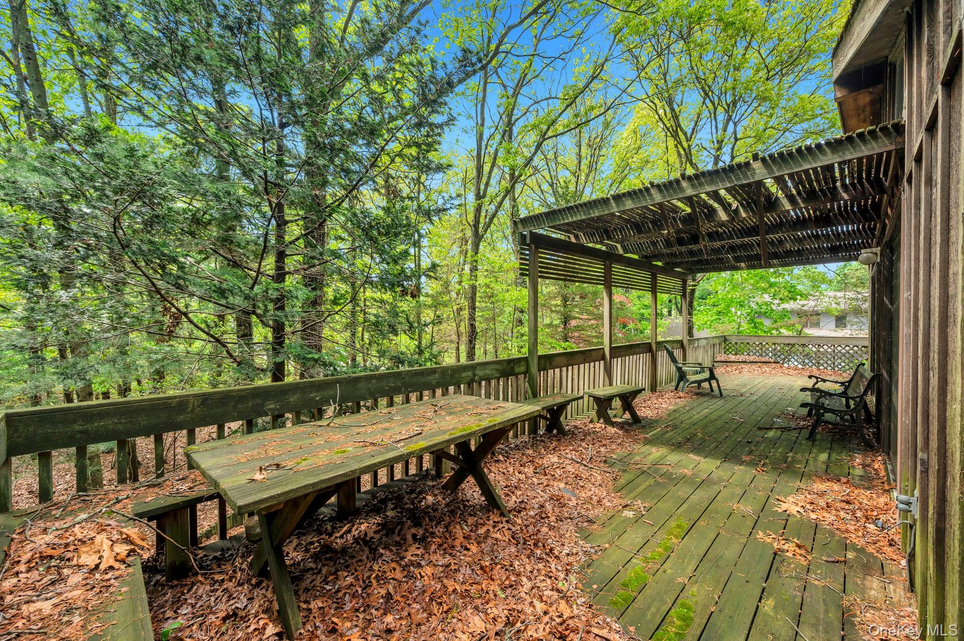 179 Gnarled Hollow Road Property Photo 10
