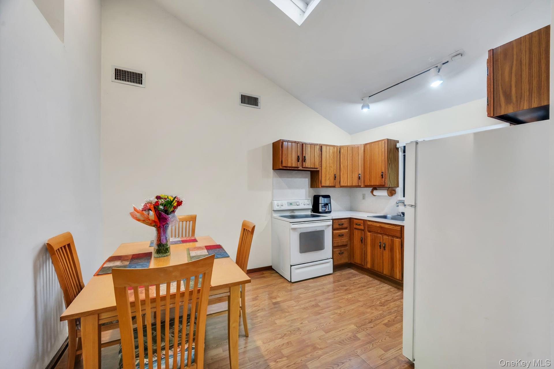 179 Gnarled Hollow Road Property Photo 14
