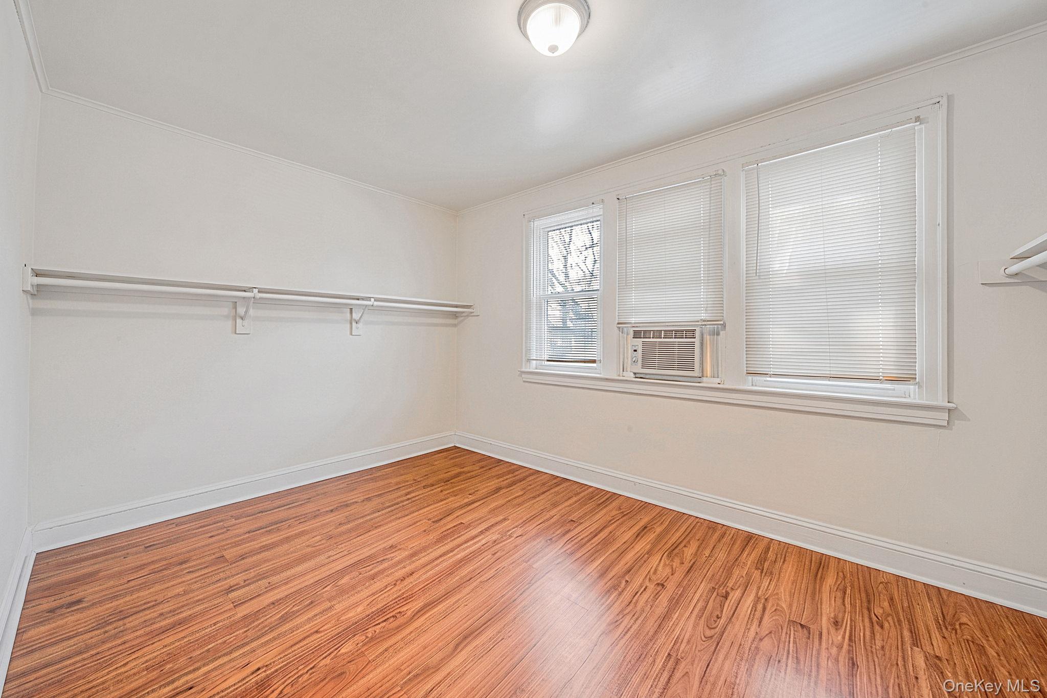 11427 120th Street Property Photo 8