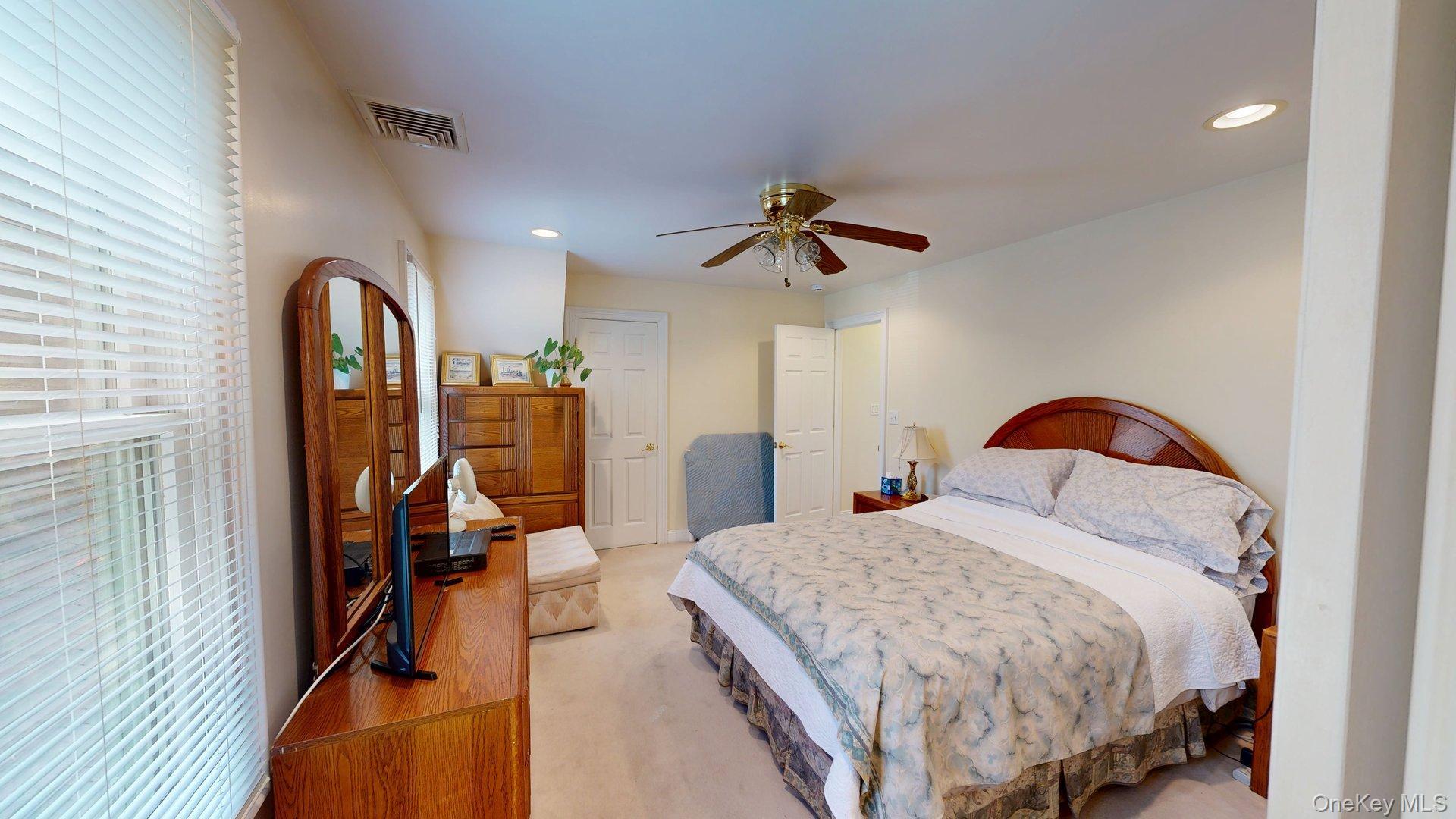 15 Woodbine Road Property Photo 16