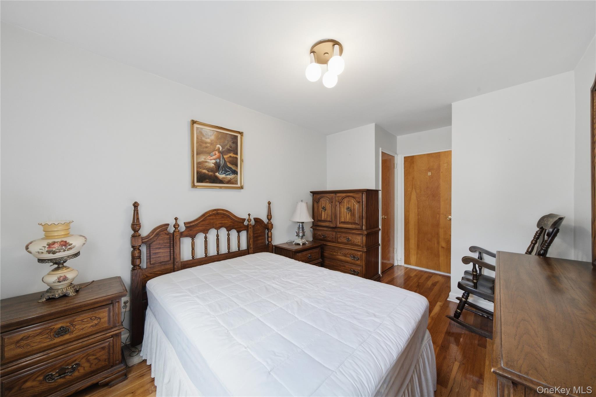 6110 76th Street Property Photo 11