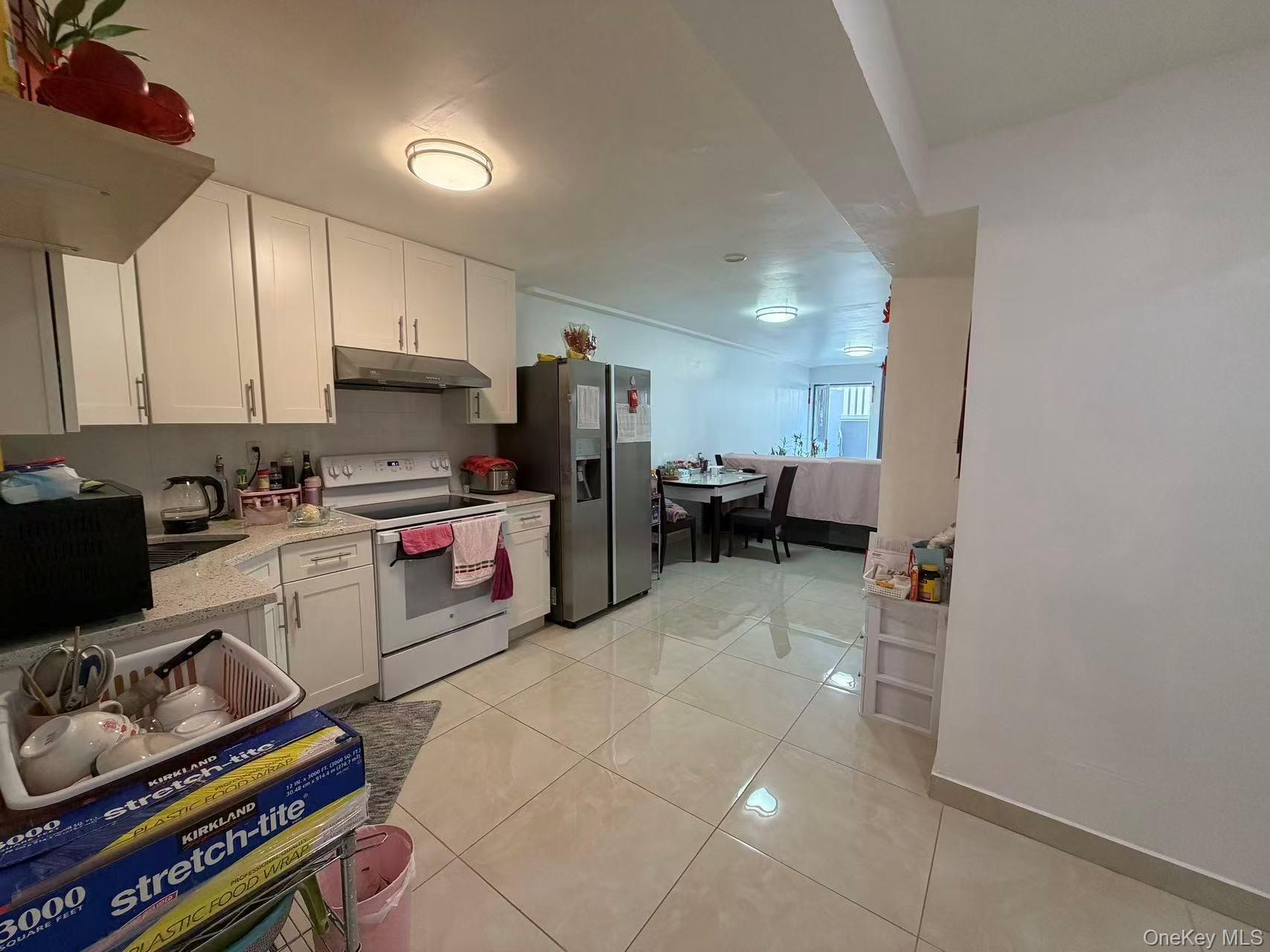 8296 Country Pointe Circle Property Photo 6