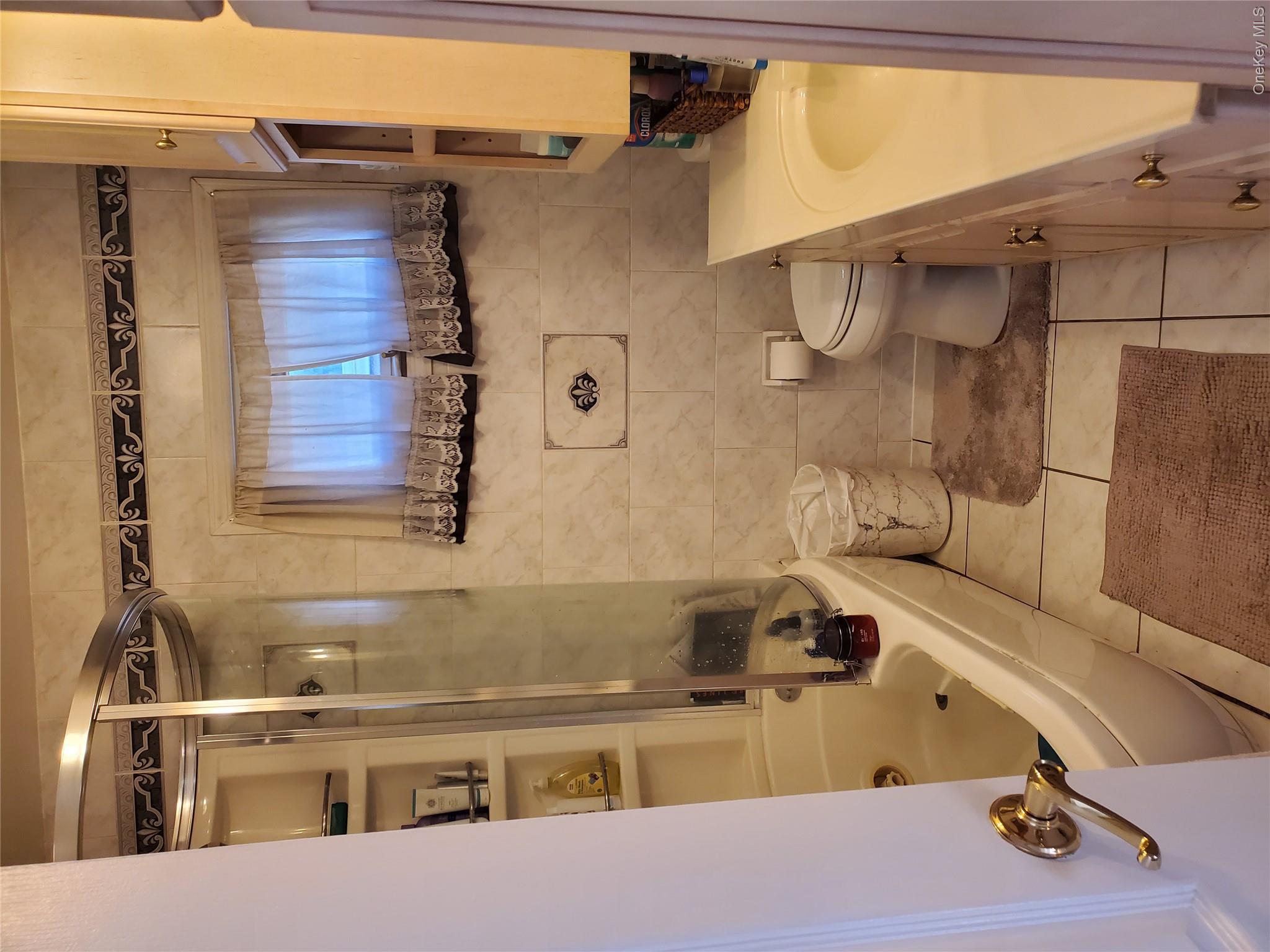 5 Columbia Road Property Photo 12