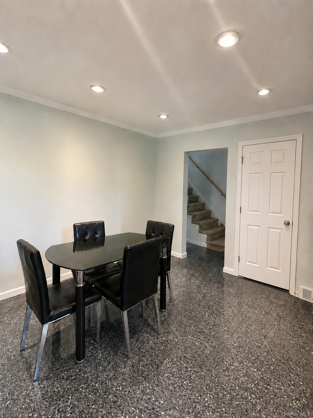5143 Bell Boulevard Property Photo 12